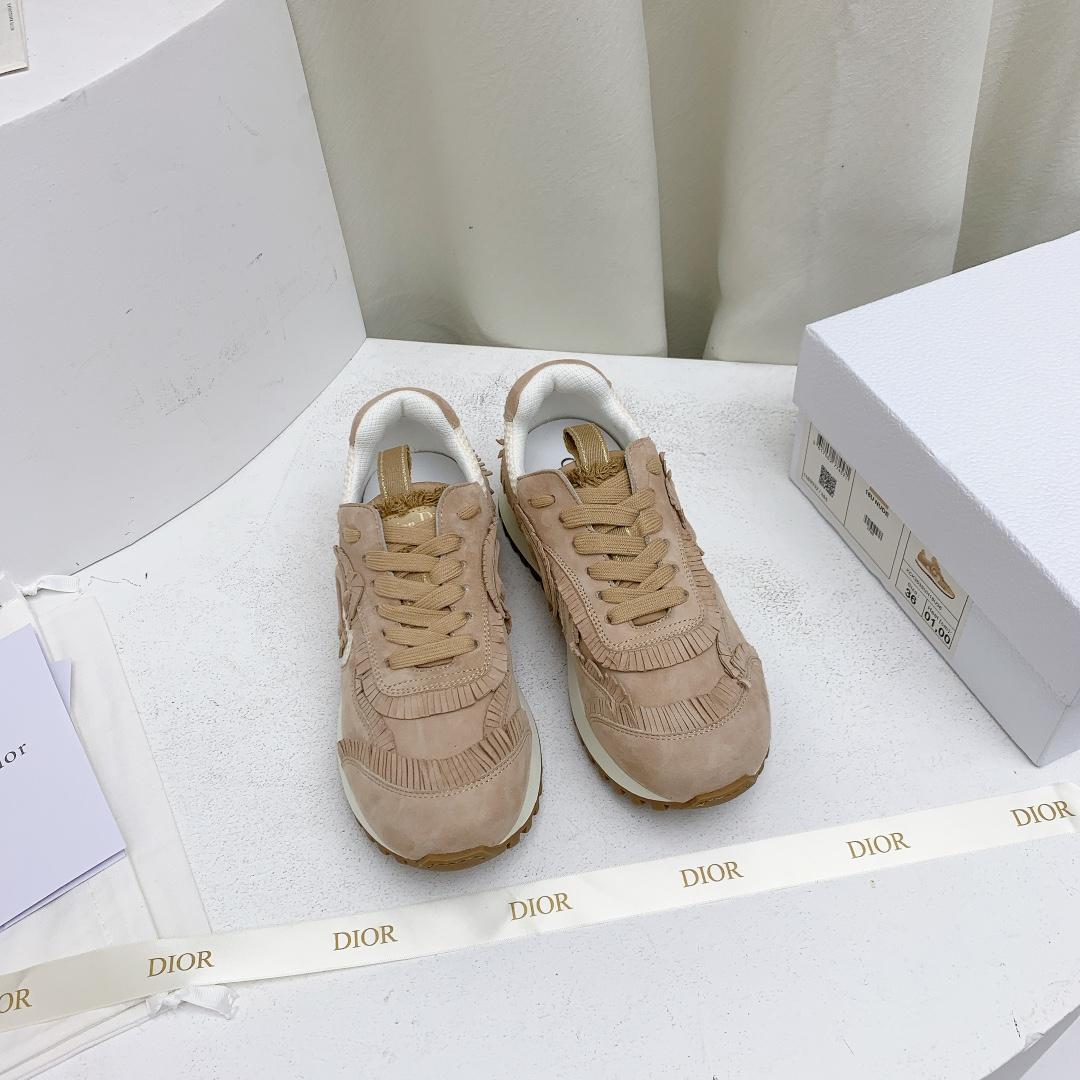 Dior C'est Dior Sneaker  - DesignerGu