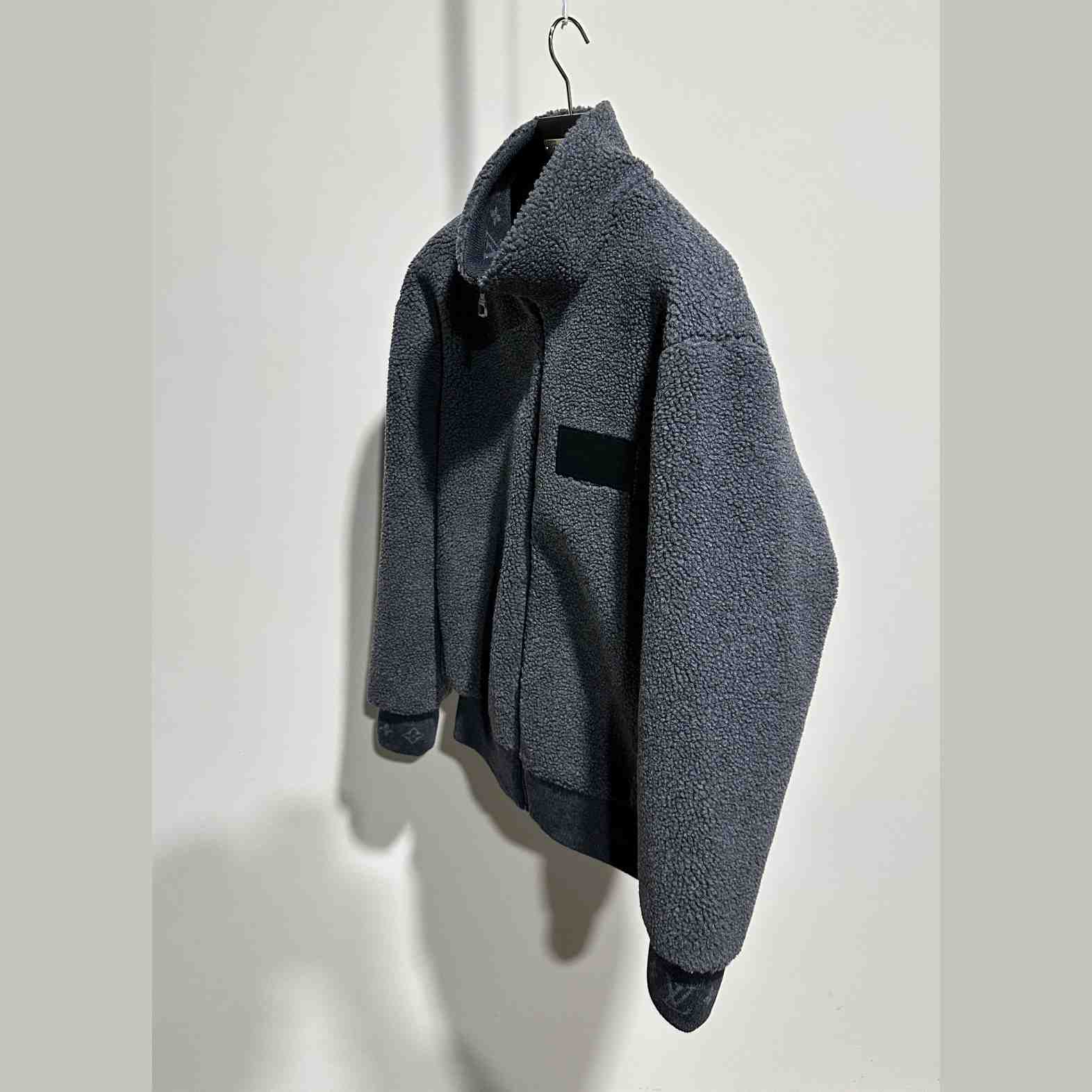 Louis Vuitton Fleece Blouson - DesignerGu