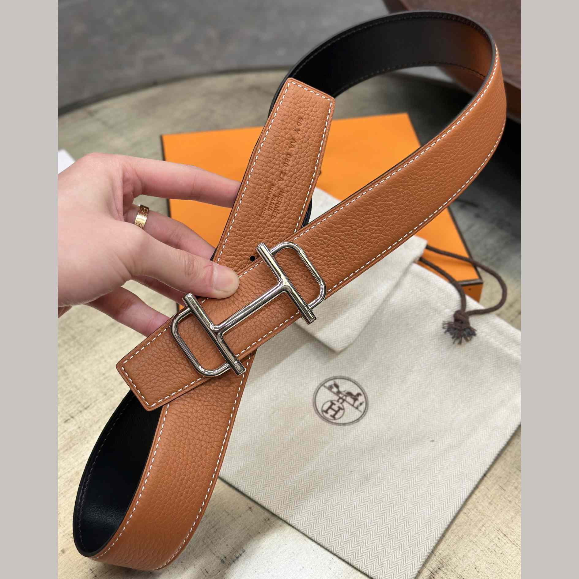 Hermes Royal Belt Buckle & Reversible Leather Strap 38 mm - DesignerGu