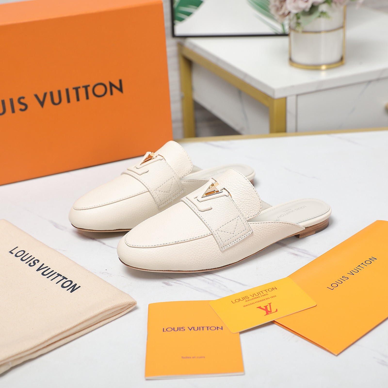 Louis Vuitton LV Capri Open Back Loafer - DesignerGu