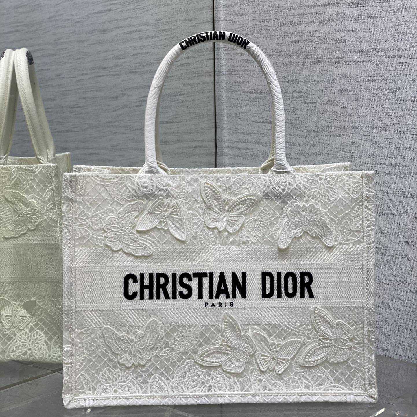 Dior Medium Dior Book Tote - DesignerGu