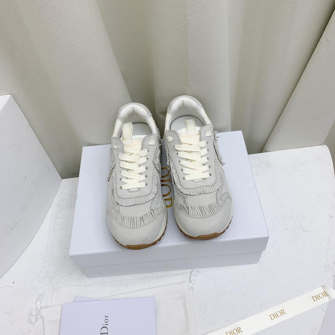 Dior C'est Dior Sneaker  - DesignerGu