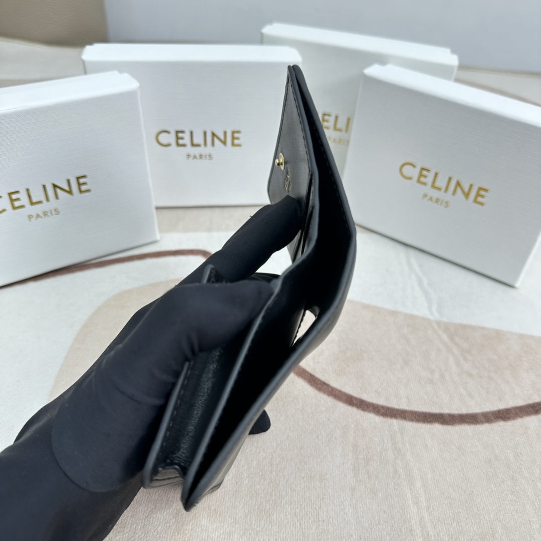 Celine Triomphe Compact Wallet In Shiny Calfskin - DesignerGu