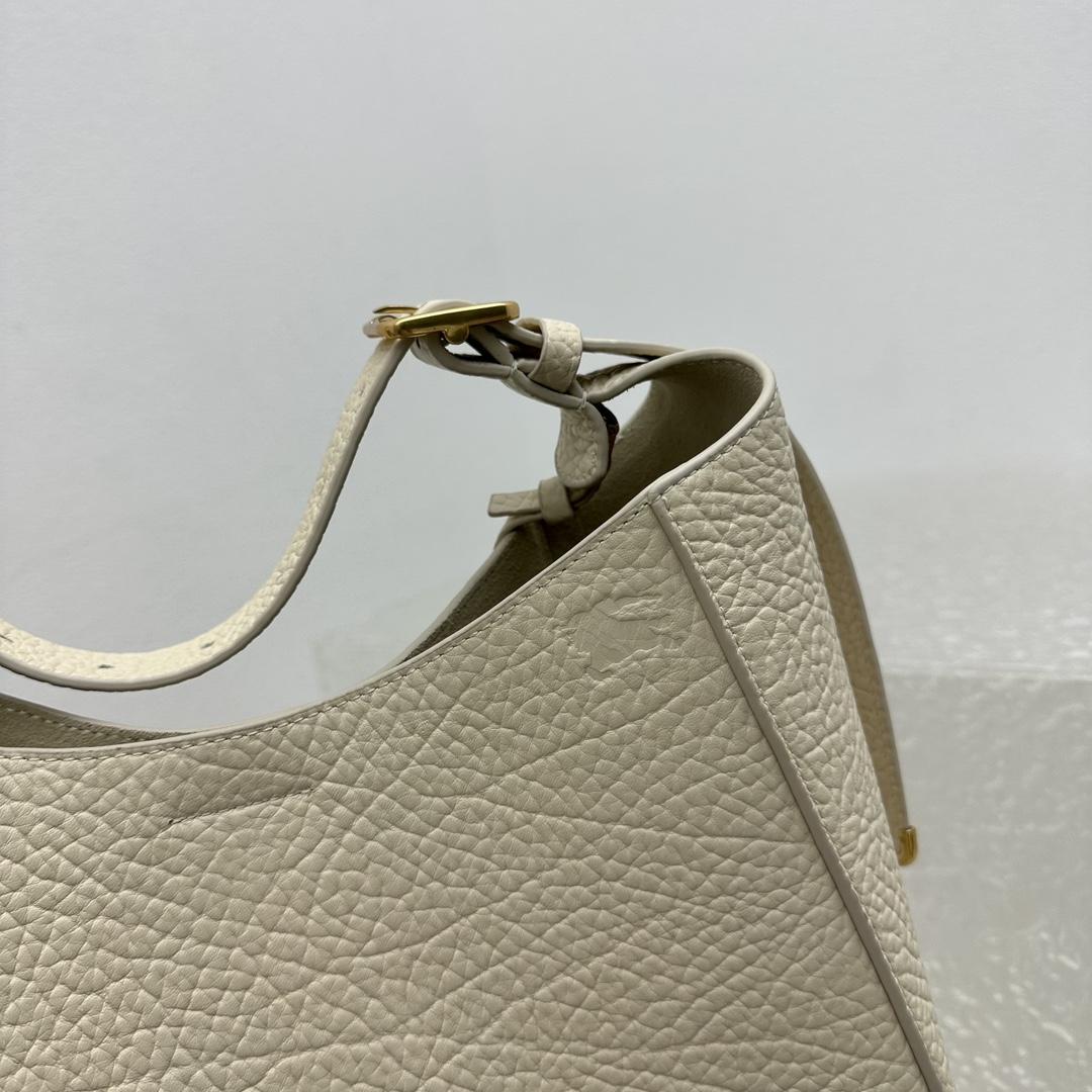 Burberry Medium Chess Shoulder Bag - DesignerGu