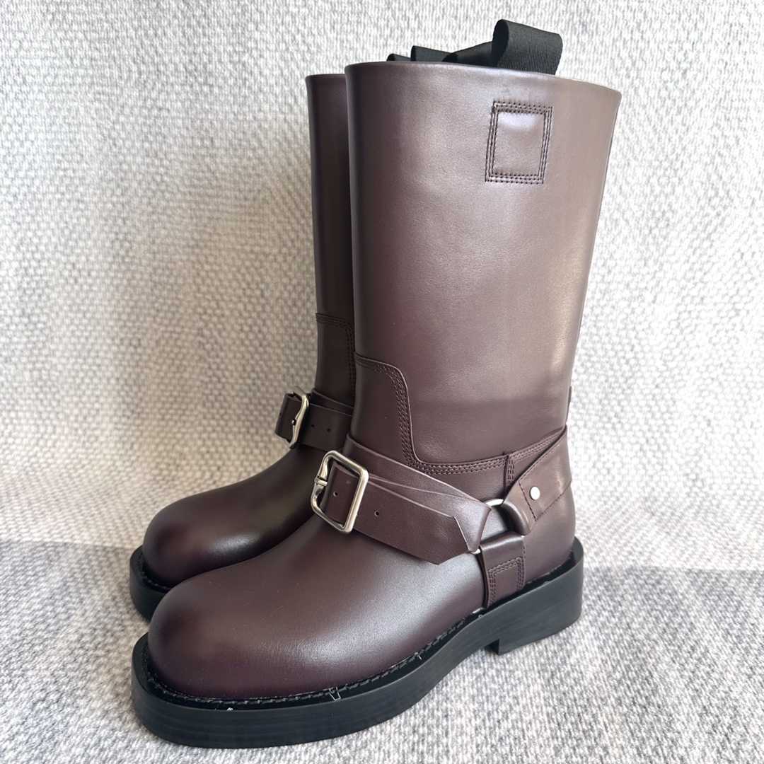 Burberry Leather Saddle Low Boots - DesignerGu