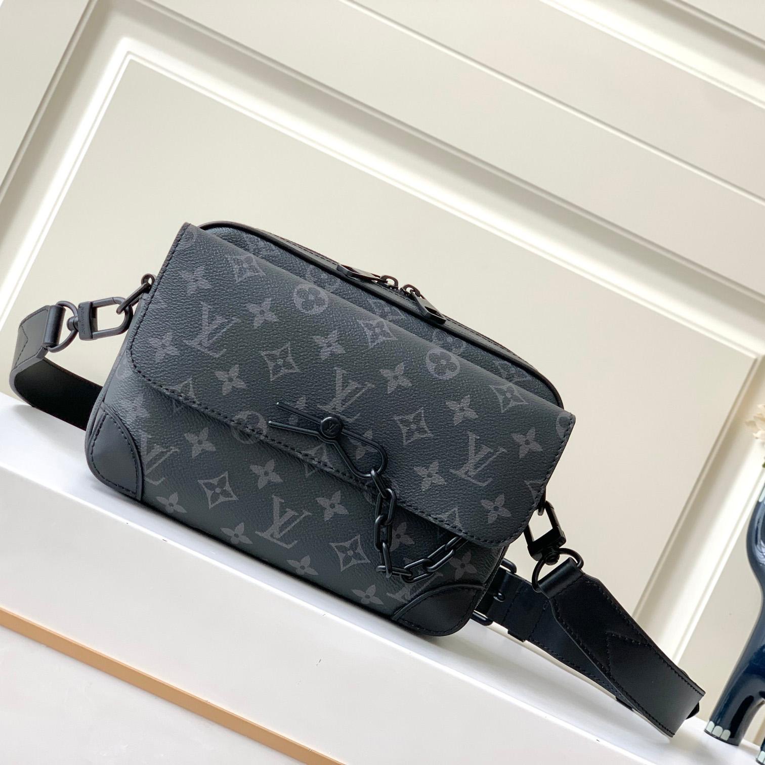 Louis Vuitton Steamer Messenger   M46795 - DesignerGu