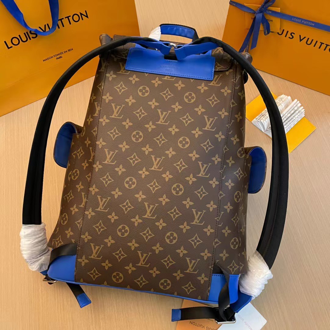 Louis Vuitton Christopher MM    M46813 - DesignerGu