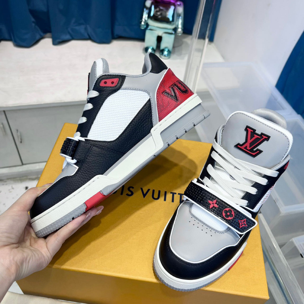 Louis Vuitton LV Trainer Sneaker - DesignerGu