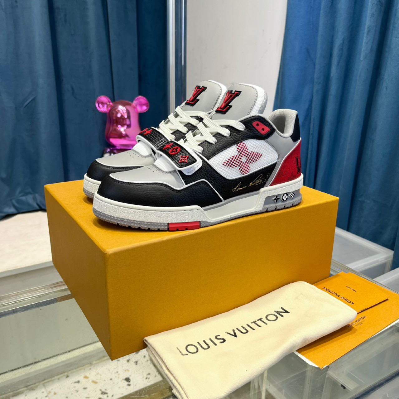 Louis Vuitton LV Trainer Sneaker - DesignerGu