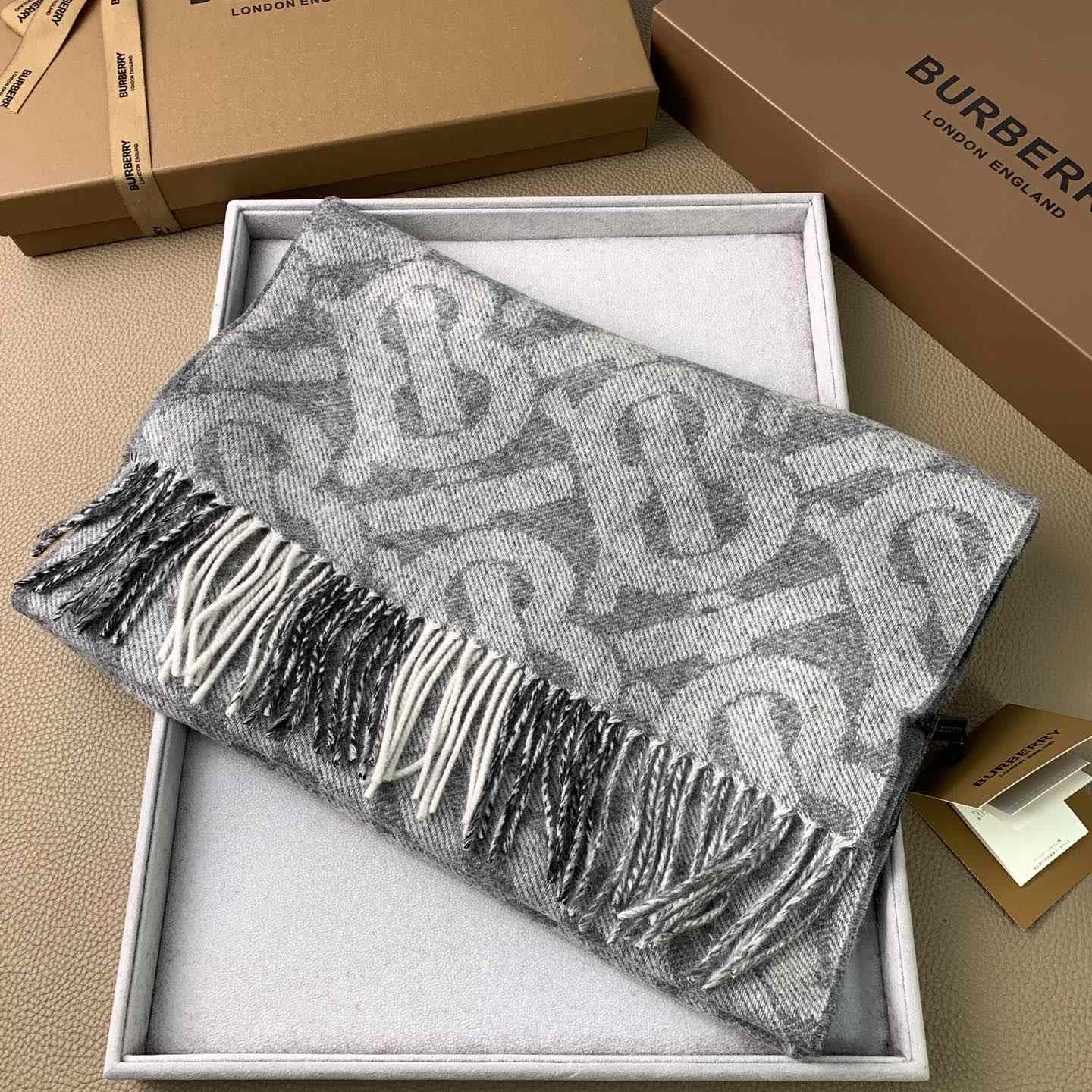 Burberry Check Cashmere Reversible Scarf - DesignerGu