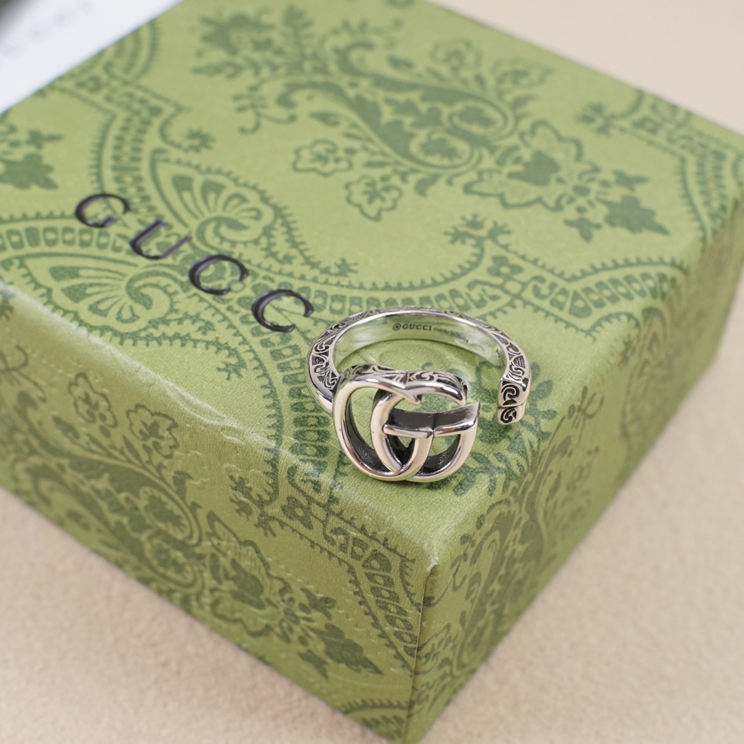 Gucci GG Ring - DesignerGu