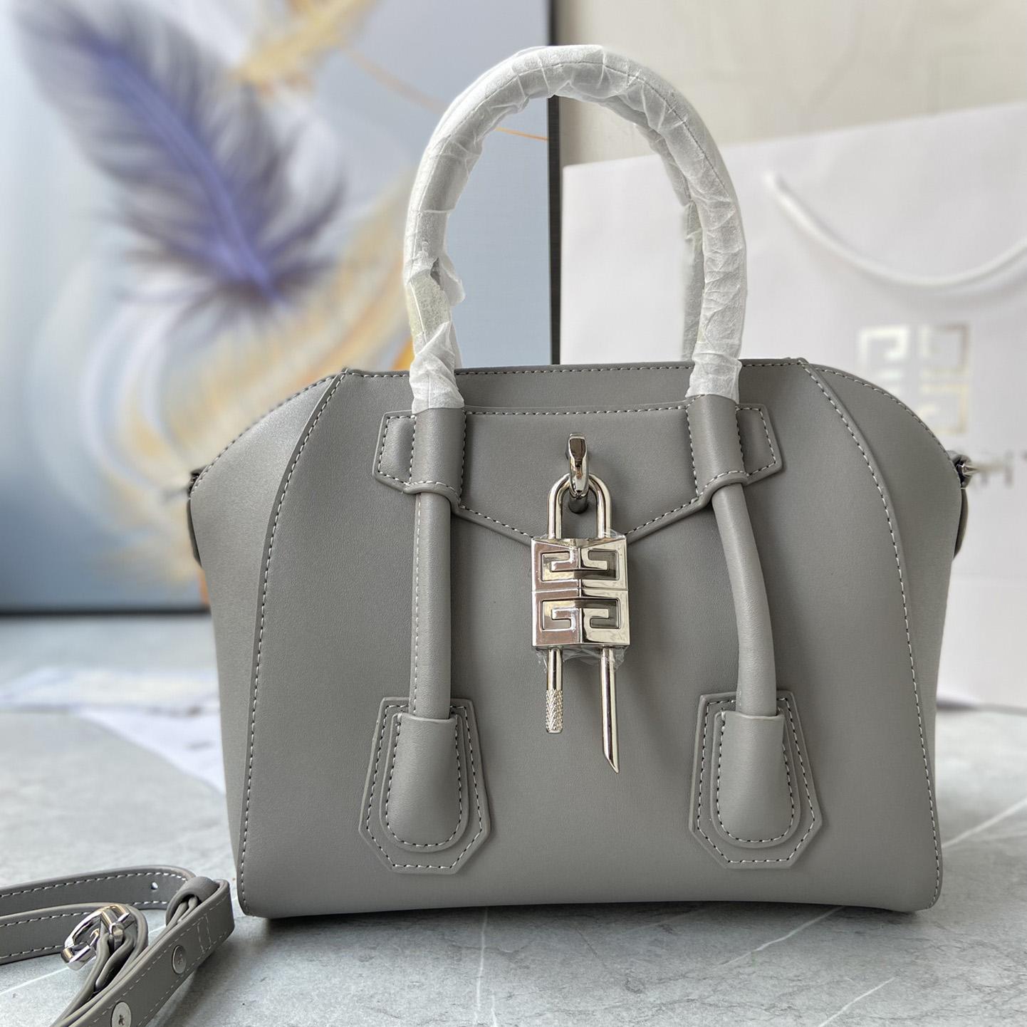 Givenchy Mini Antigona Lock Bag (23*27*13cm) - DesignerGu