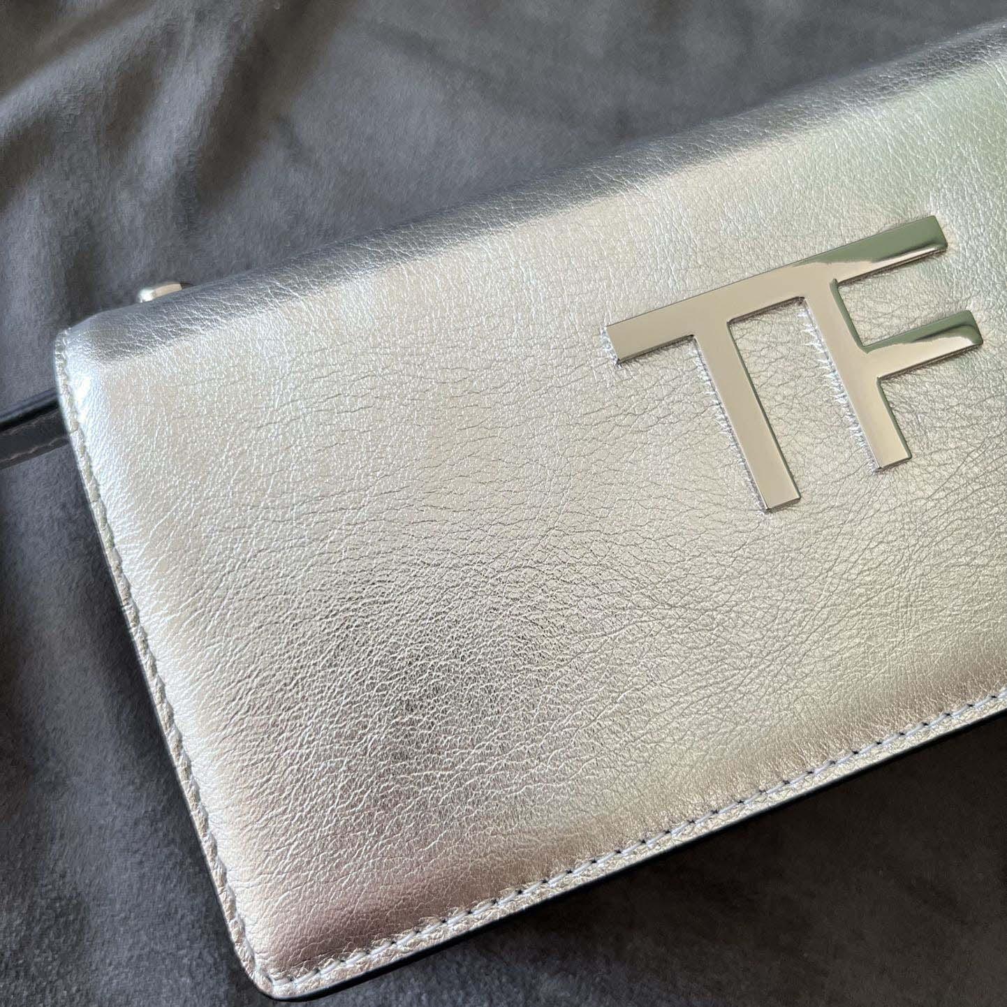 Tom Ford Leather TF Bag    18*9*3cm - DesignerGu