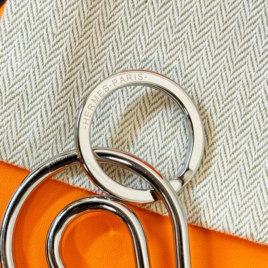 Hermes Fer A Cheval Key Ring - DesignerGu