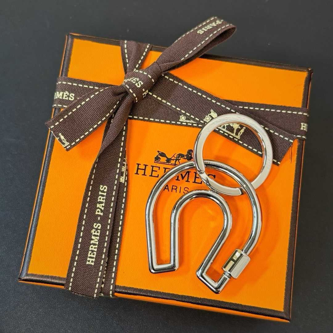 Hermes Fer A Cheval Key Ring - DesignerGu