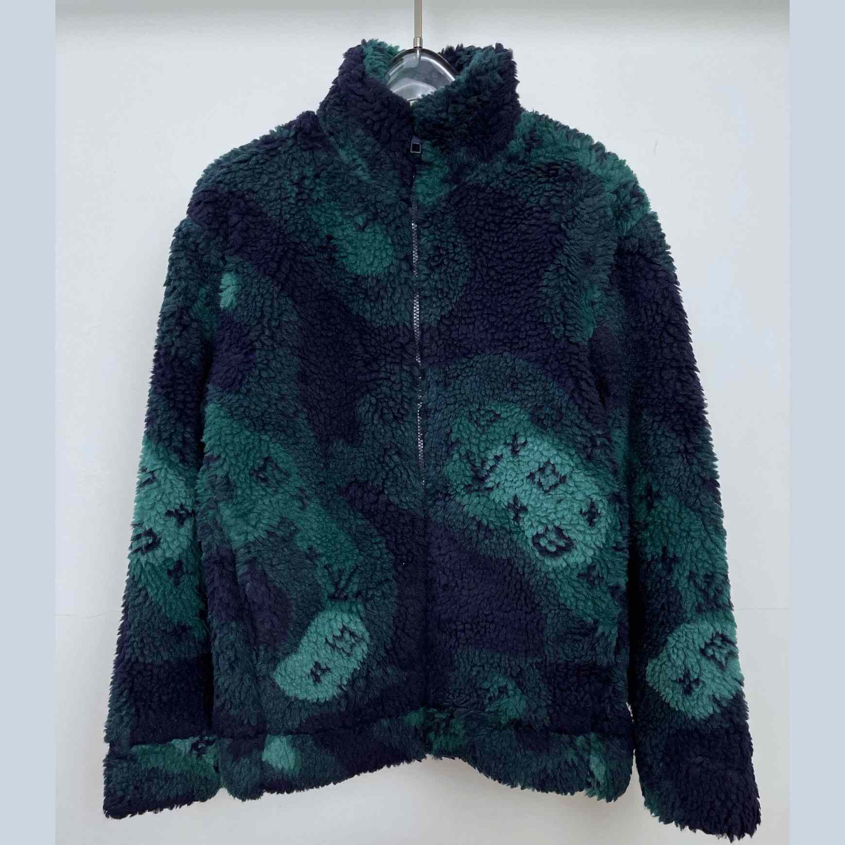 Louis Vuitton Monogram Camo Fleece Blouson     1AATYR - DesignerGu