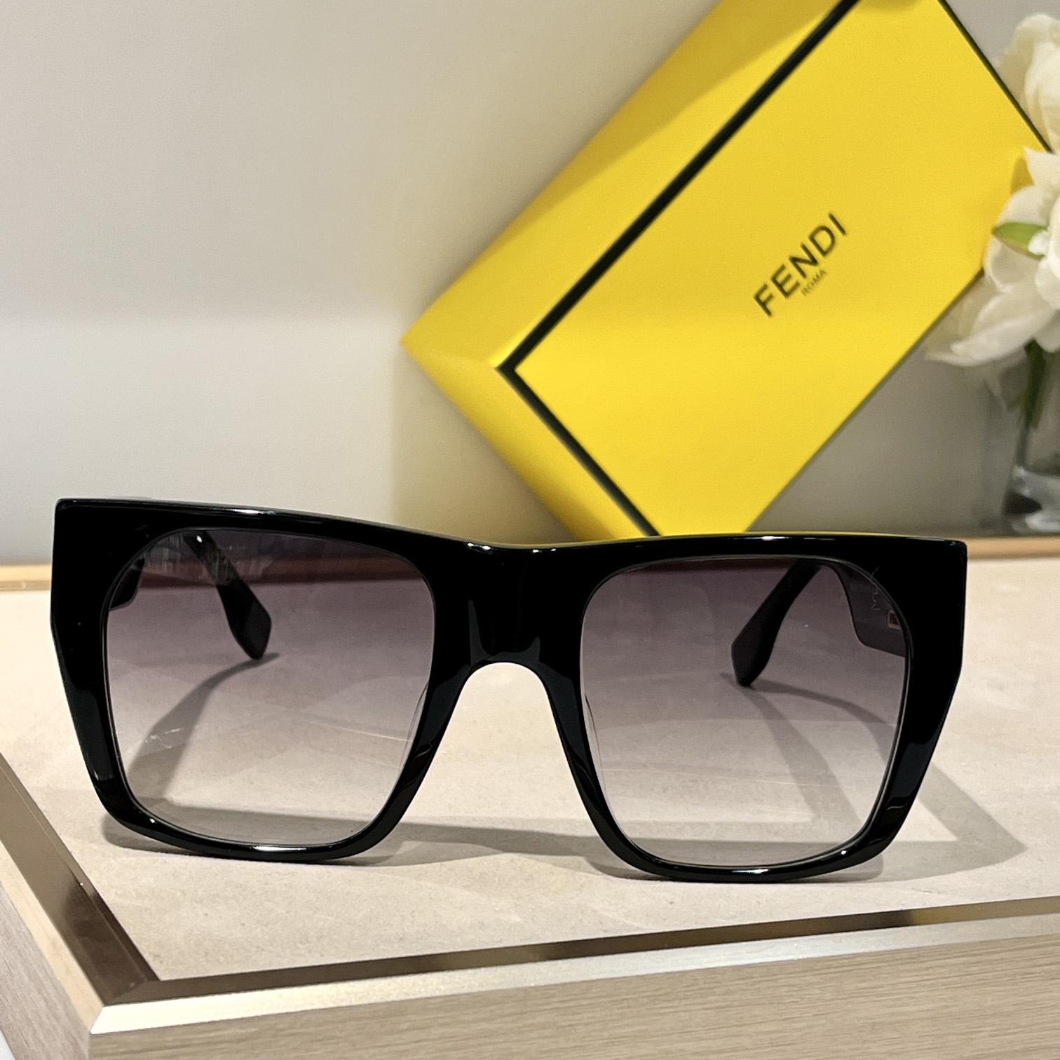 Fendi Baguette Black Acetate Sunglasses - DesignerGu