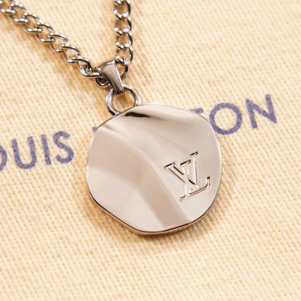 Louis Vuitton LV Liquid Pendant    M01410 - DesignerGu