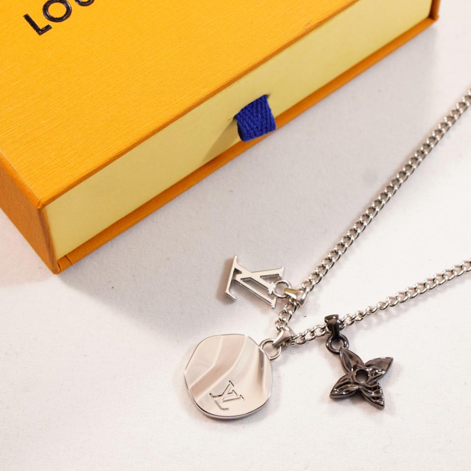 Louis Vuitton LV Liquid Pendant    M01410 - DesignerGu