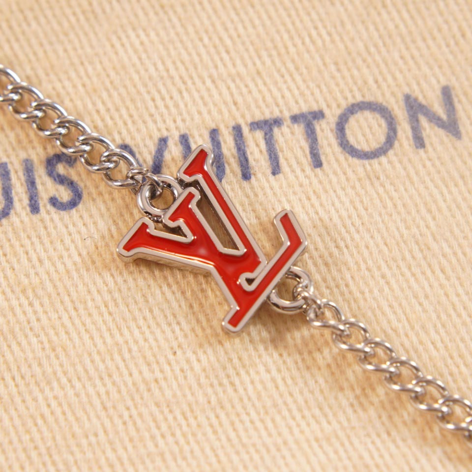 Louis Vuitton LV Trainer Necklace    M01407 - DesignerGu