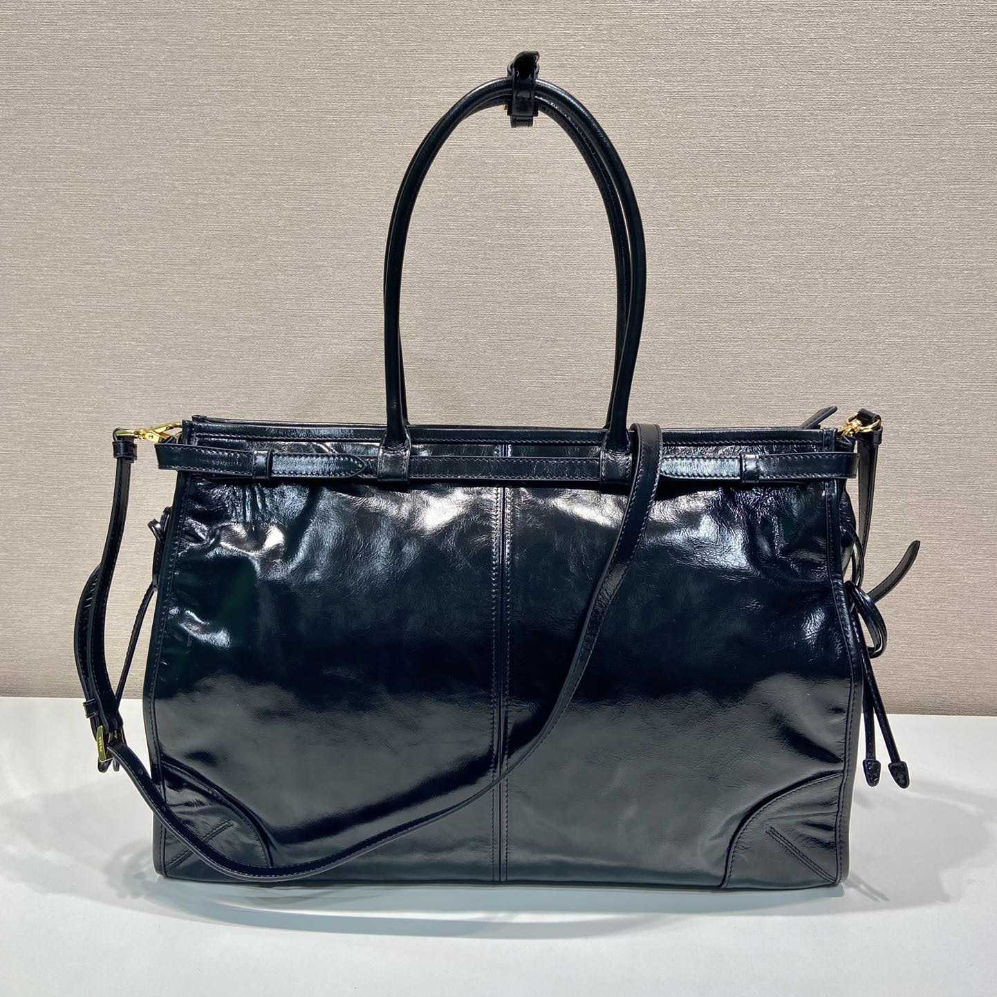 Prada Large Leather Handbag - DesignerGu