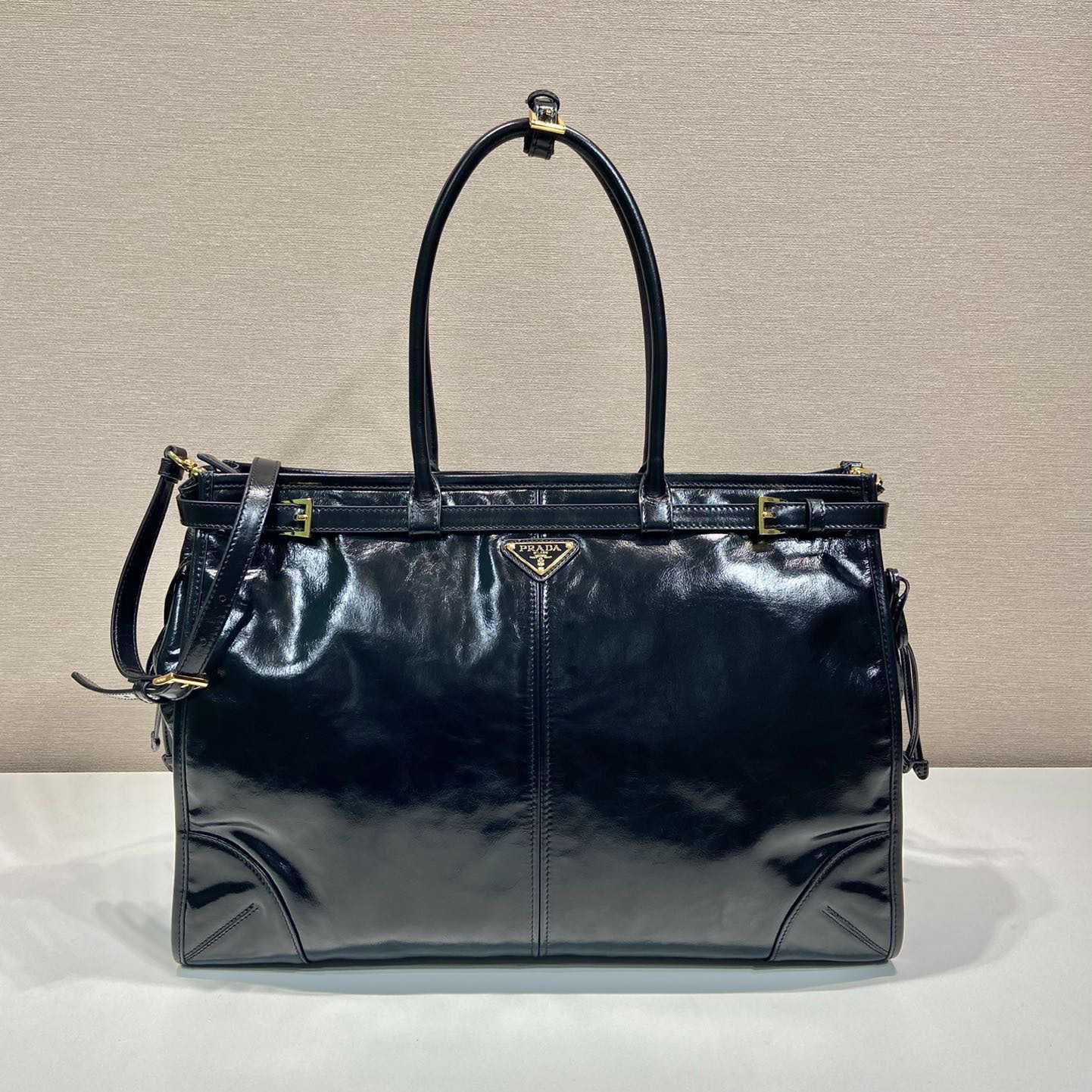 Prada Large Leather Handbag - DesignerGu