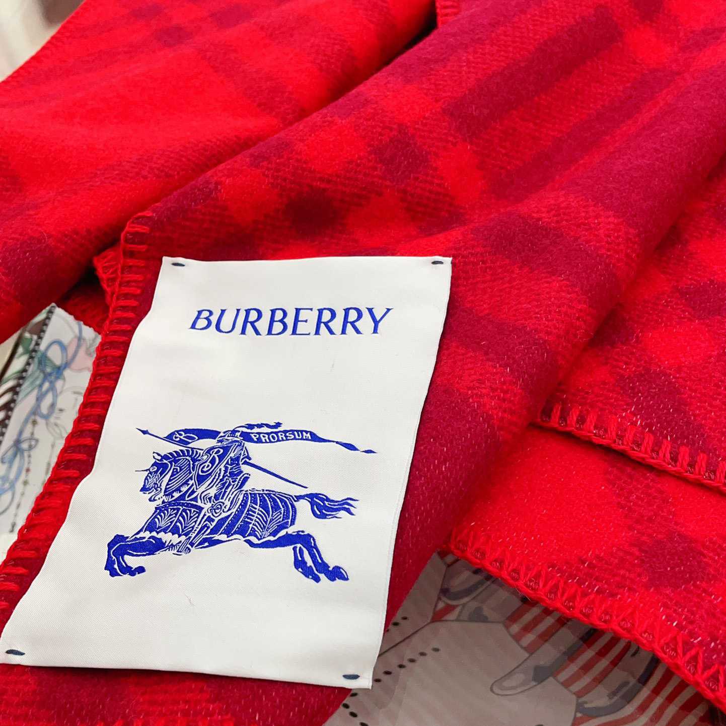 Burberry Check Wool Blanket Cape - DesignerGu