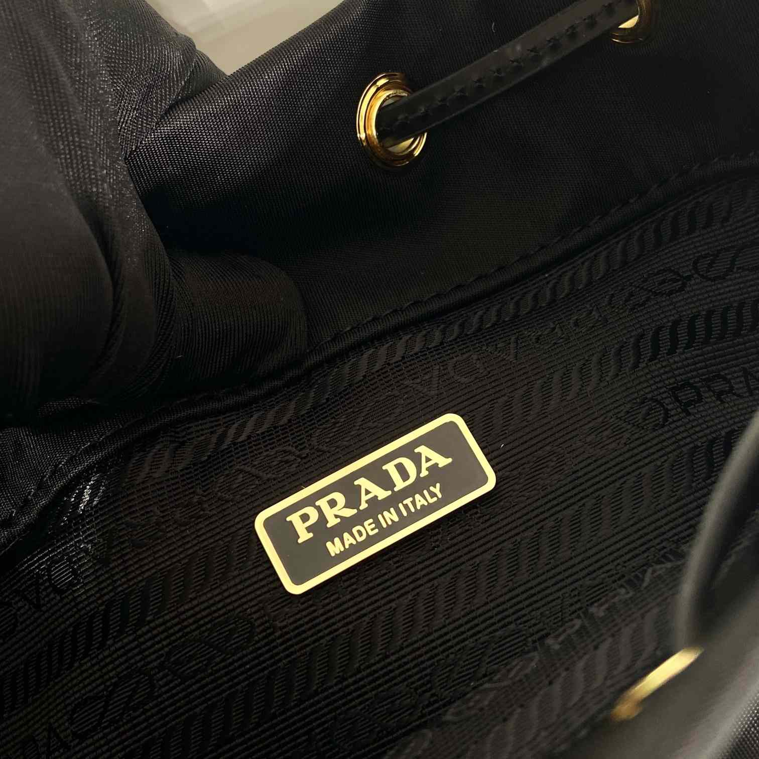 Prada Duet Re-Nylon And Brushed Bucket Bag - DesignerGu