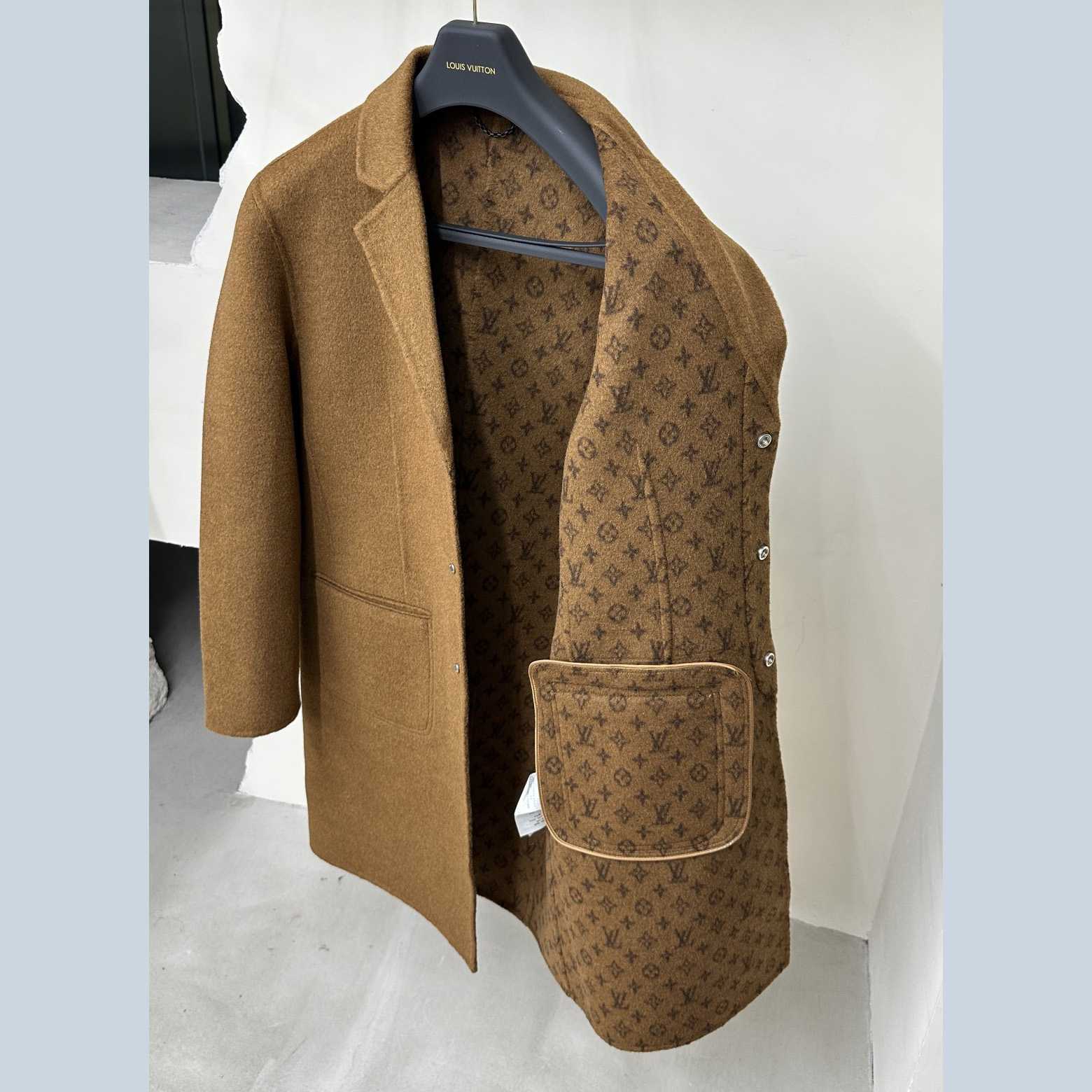 Louis Vuitton Wool Blend Overcoat - DesignerGu