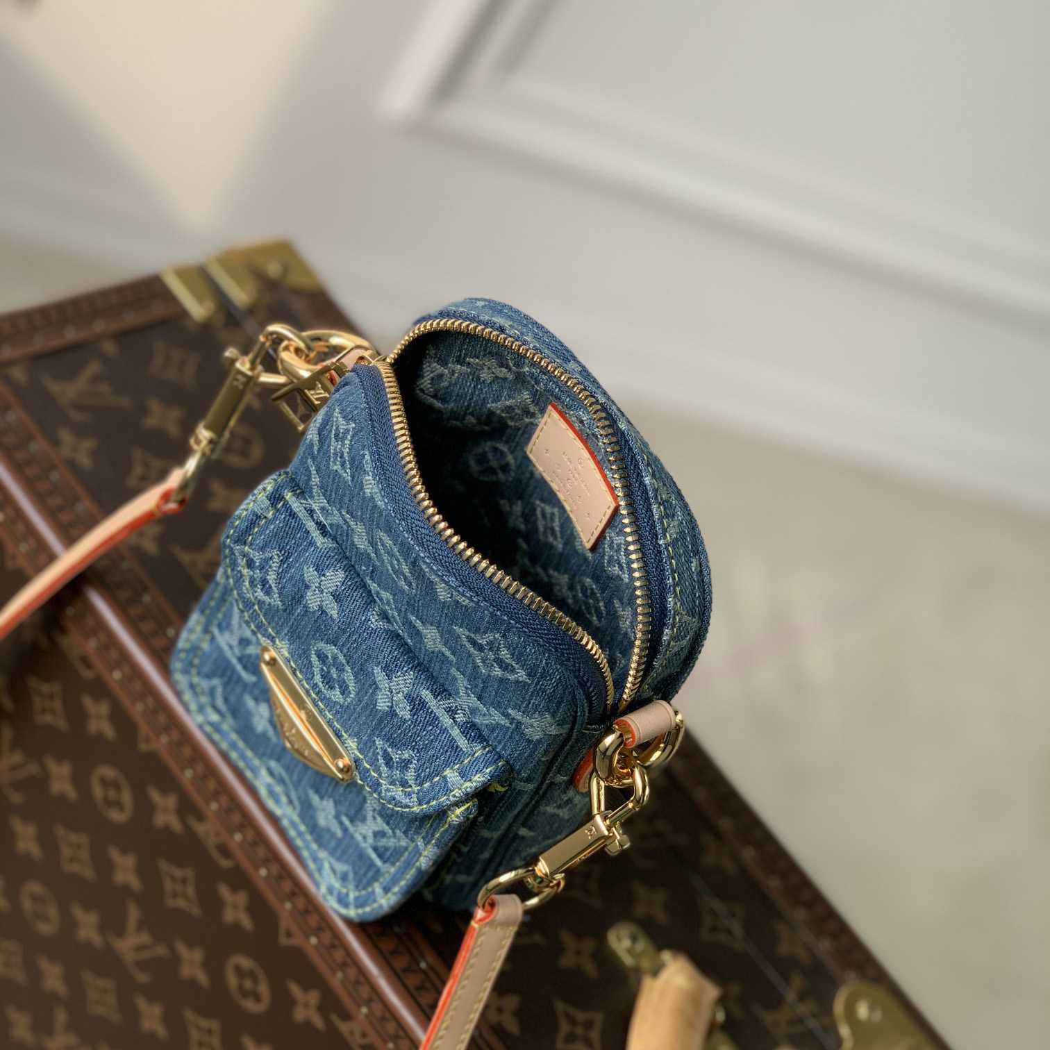 Louis Vuitton Fairfax Pochette    M82948 - DesignerGu