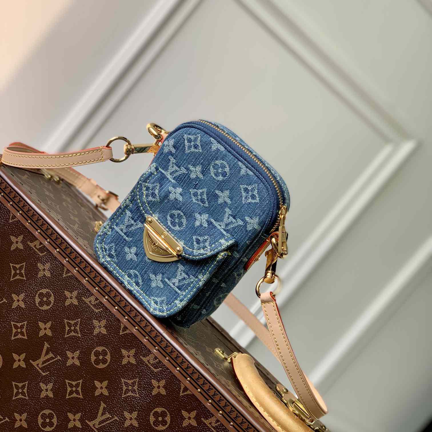 Louis Vuitton Fairfax Pochette    M82948 - DesignerGu