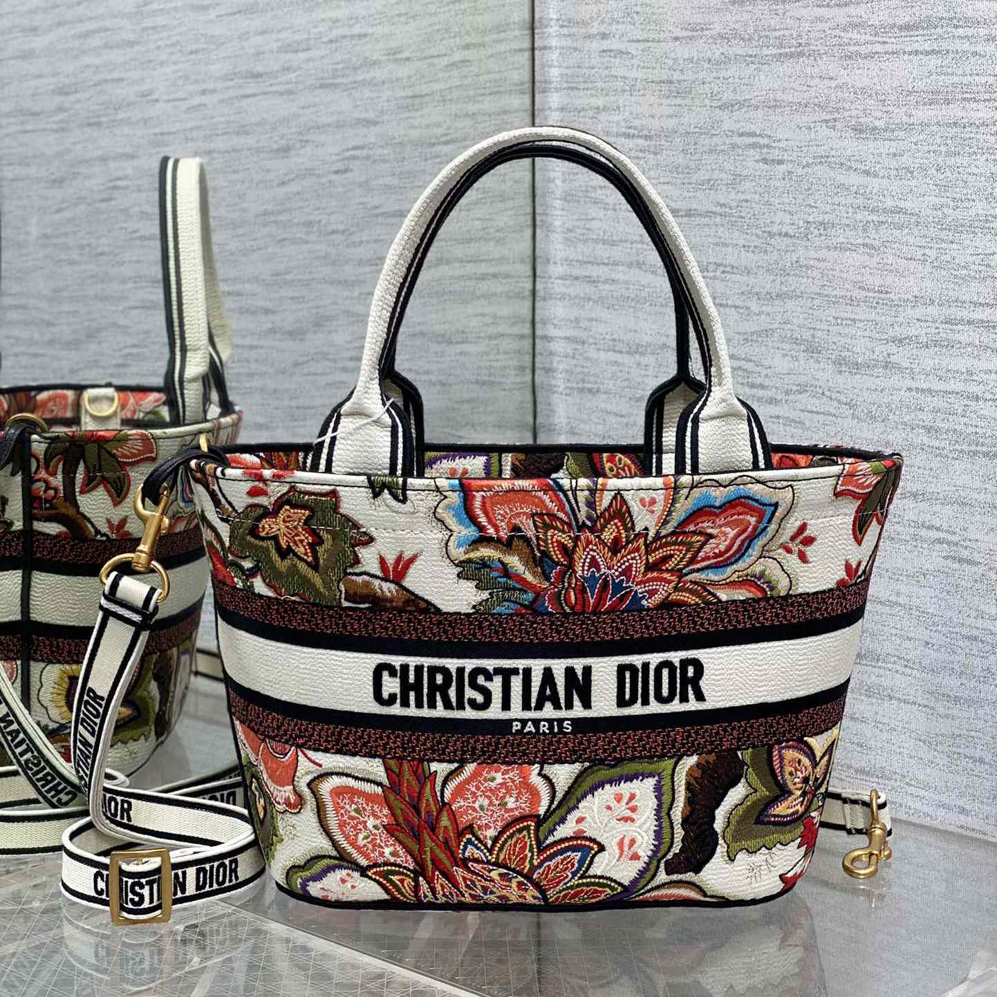 Dior Hat Basket Bag - DesignerGu