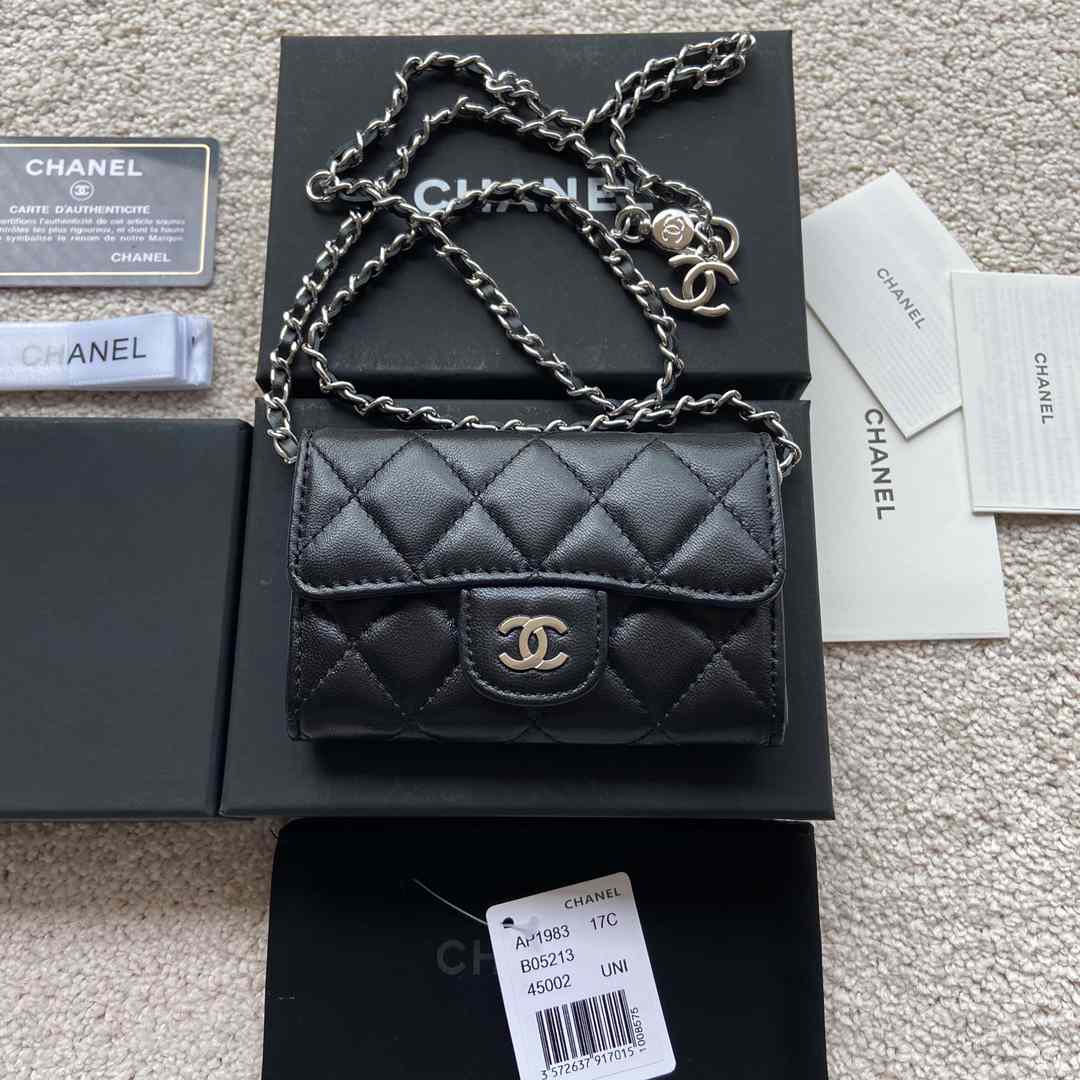 Chanel Classic Clutch With Chain    11-7cm - DesignerGu