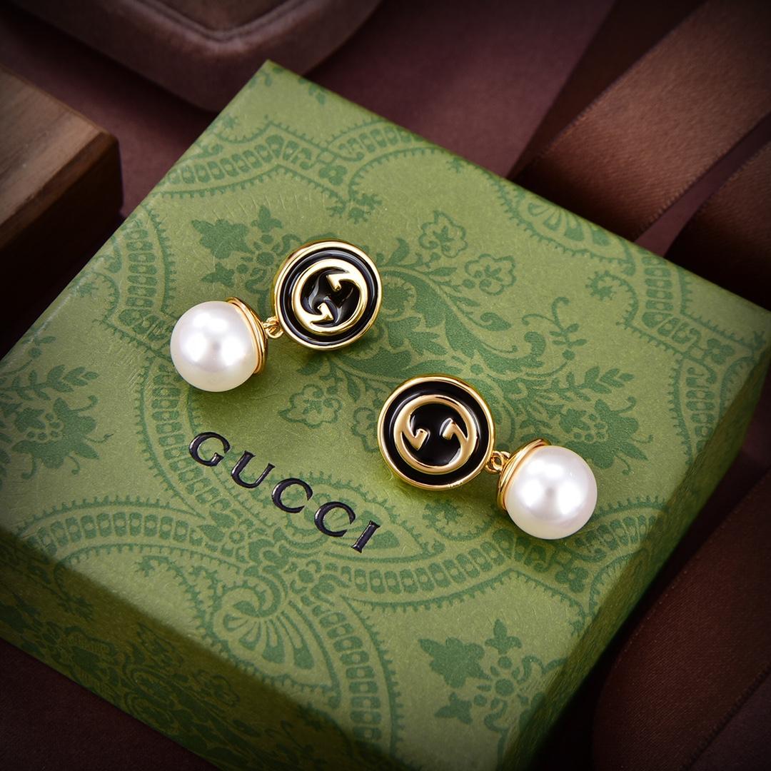 Gucci Blondie Pearl Earrings - DesignerGu