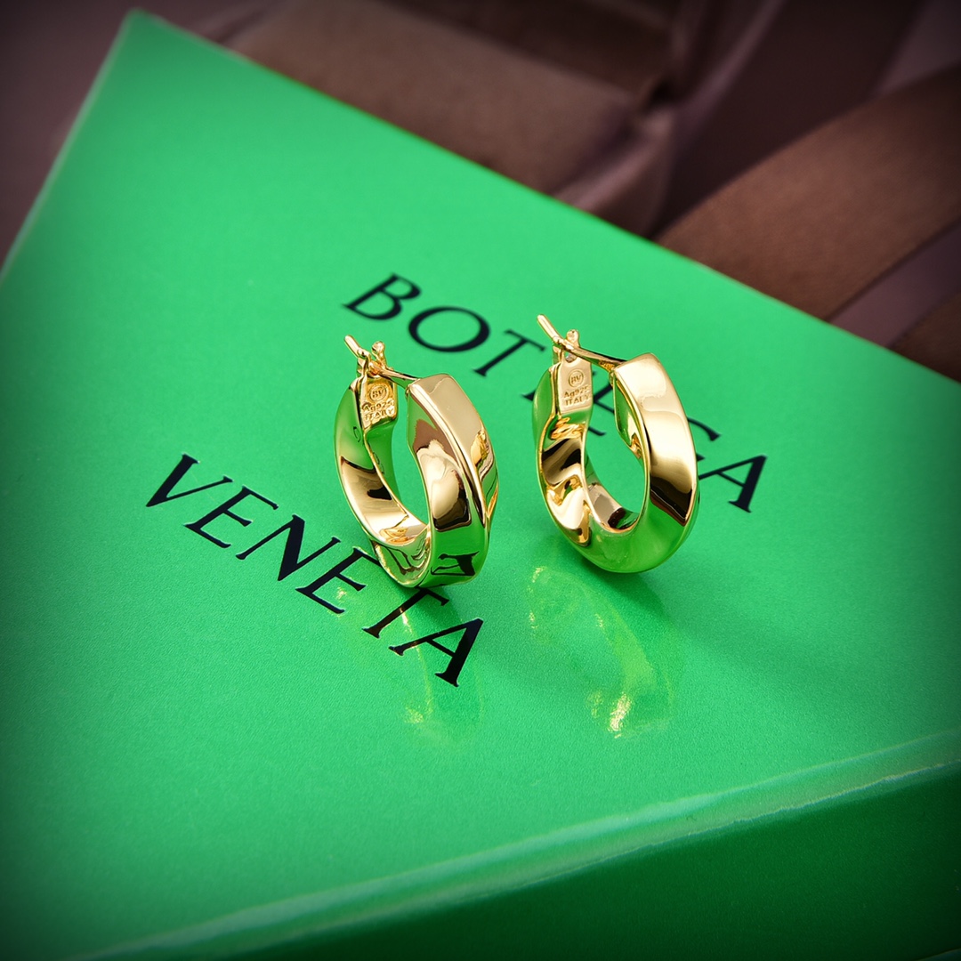 Bottega Veneta Twist Hoop Earrings - DesignerGu