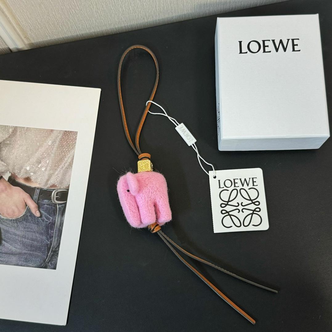 Loewe Elephant Charm In Felt And Calfskin - DesignerGu