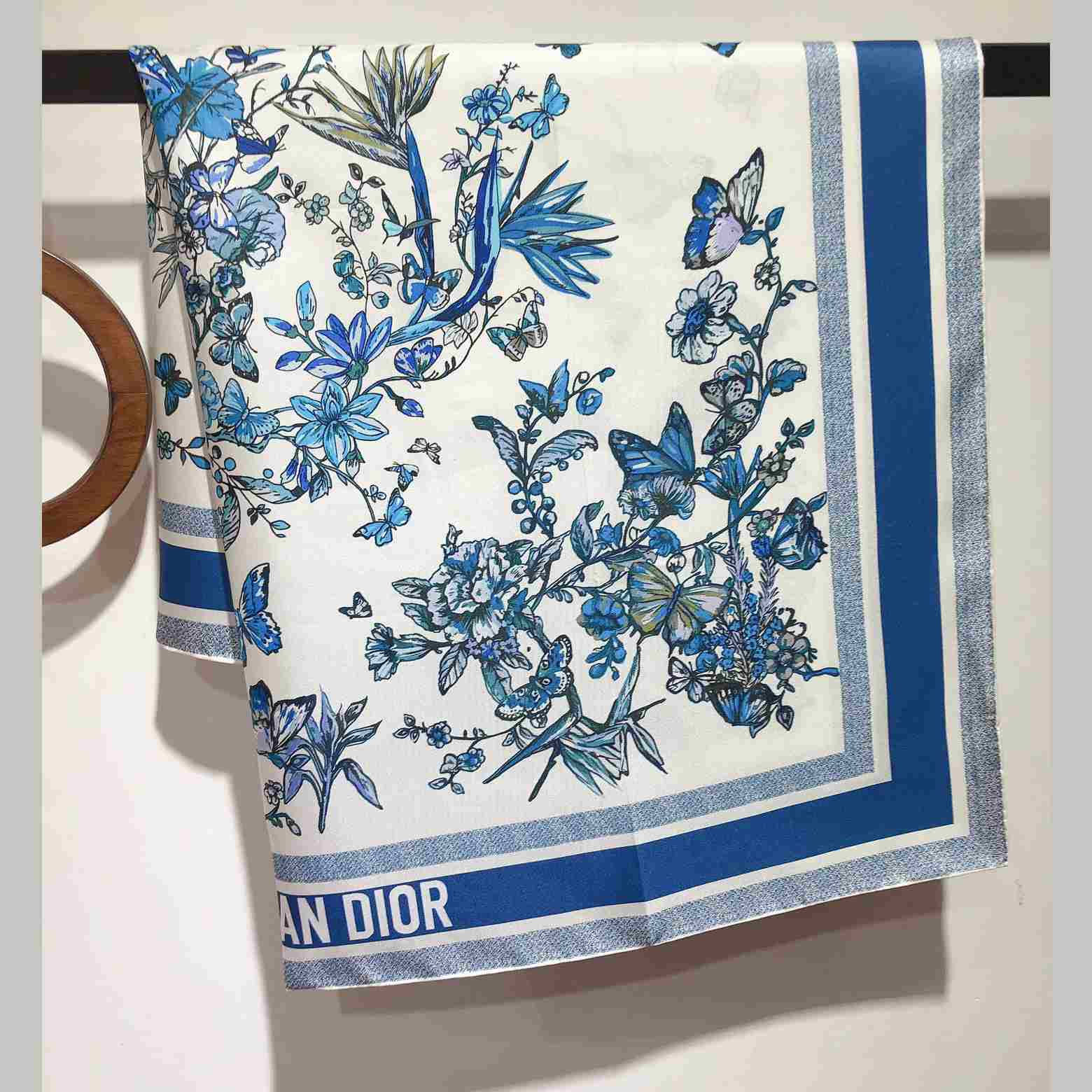 Dior Toile De Jouy Mexico 90 Square Scarf - DesignerGu