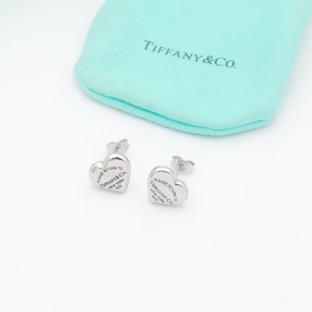 Tiffany&CO Full Heart Earrings - DesignerGu