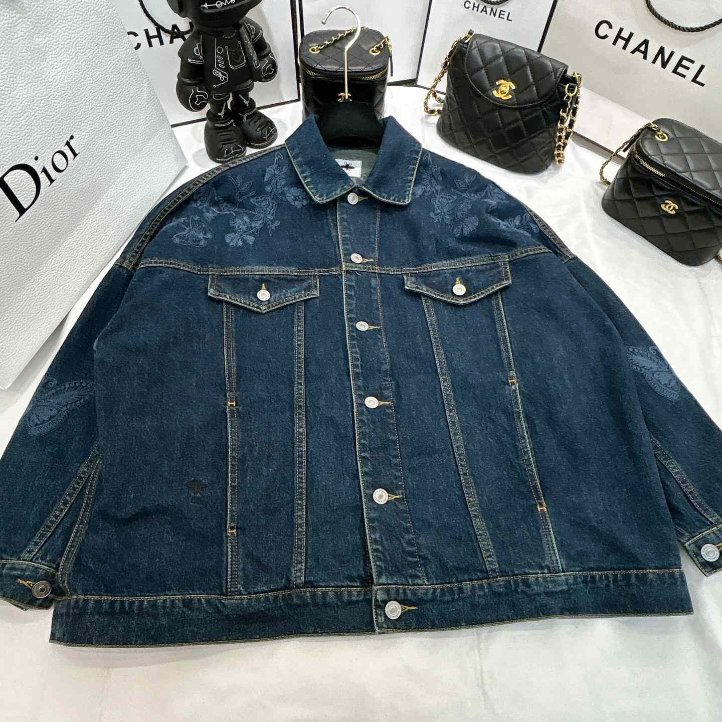 Dior Embroidered Jacket  - DesignerGu
