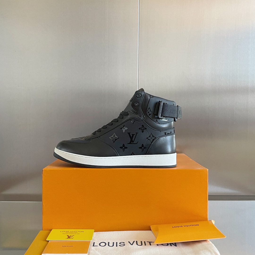 Louis Vuitton Rivoli Sneaker Boot 1A8EAP - DesignerGu