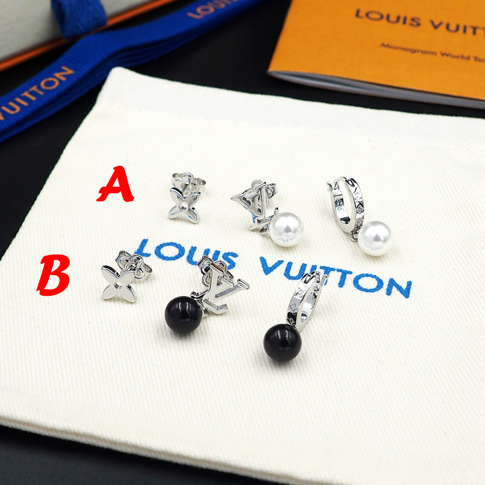 Louis Vuitton Monogram Pearls Earrings - DesignerGu