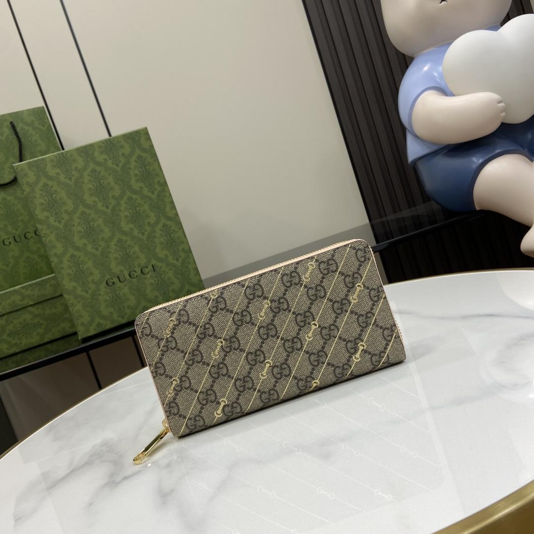 Gucci Zip Around Wallet With Horsebit Print  - DesignerGu