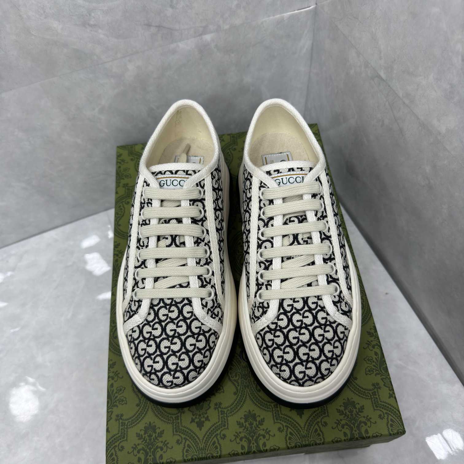 Gucci Women's GG Trainer - DesignerGu