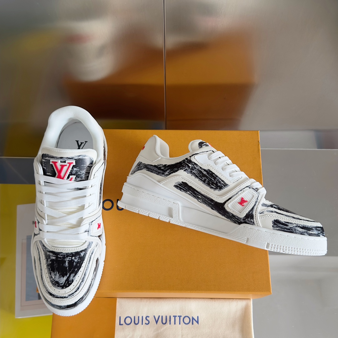 Louis Vuitton LV Trainer Sneaker    1ABLWJ - DesignerGu