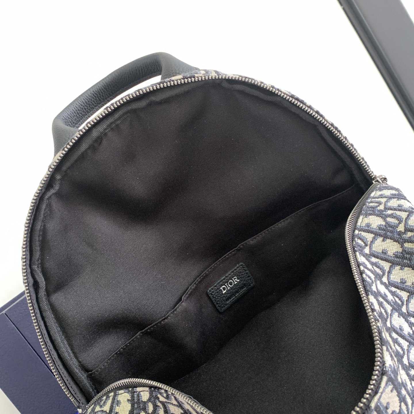 Dior 8 Backpack - DesignerGu