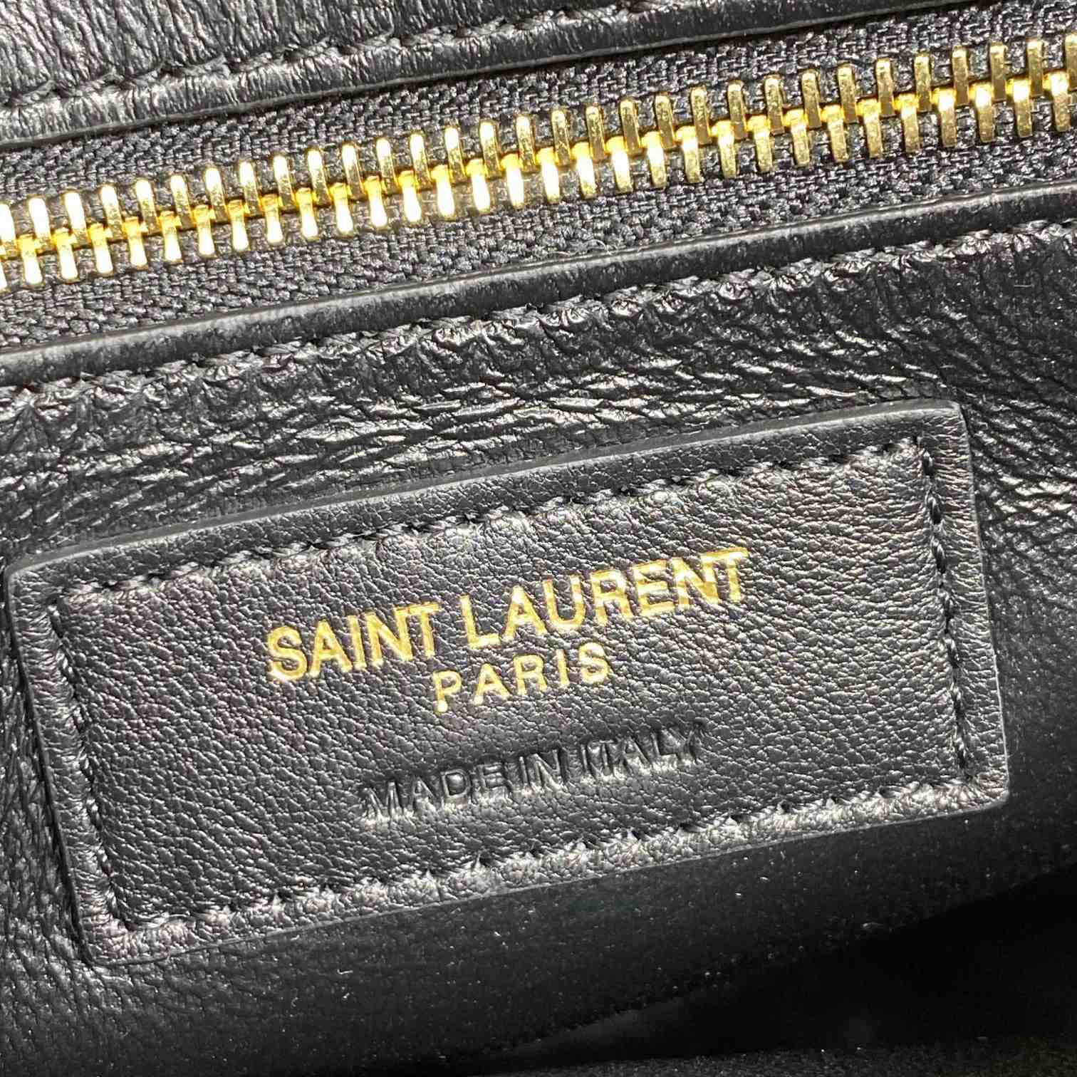 Saint Laurent Le 5 À 7 Supple Small In Padded Lambskin - DesignerGu