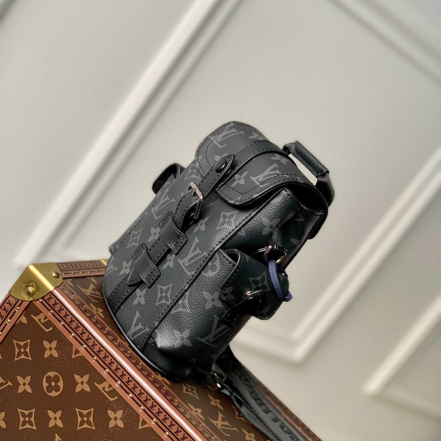 Louis Vuitton Nano Christopher     M82769 - DesignerGu