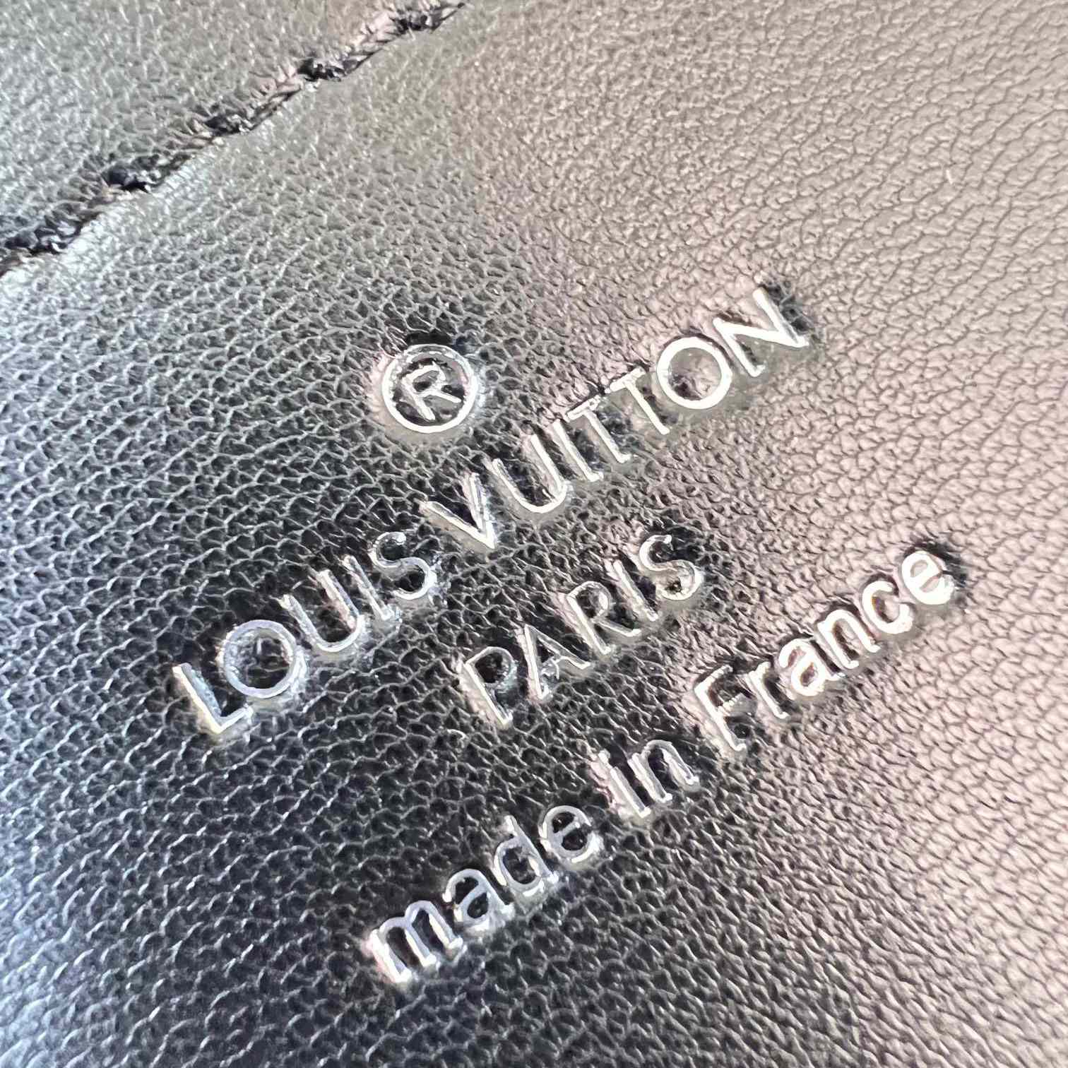 Louis Vuitton Pico GO-14   M24246 - DesignerGu