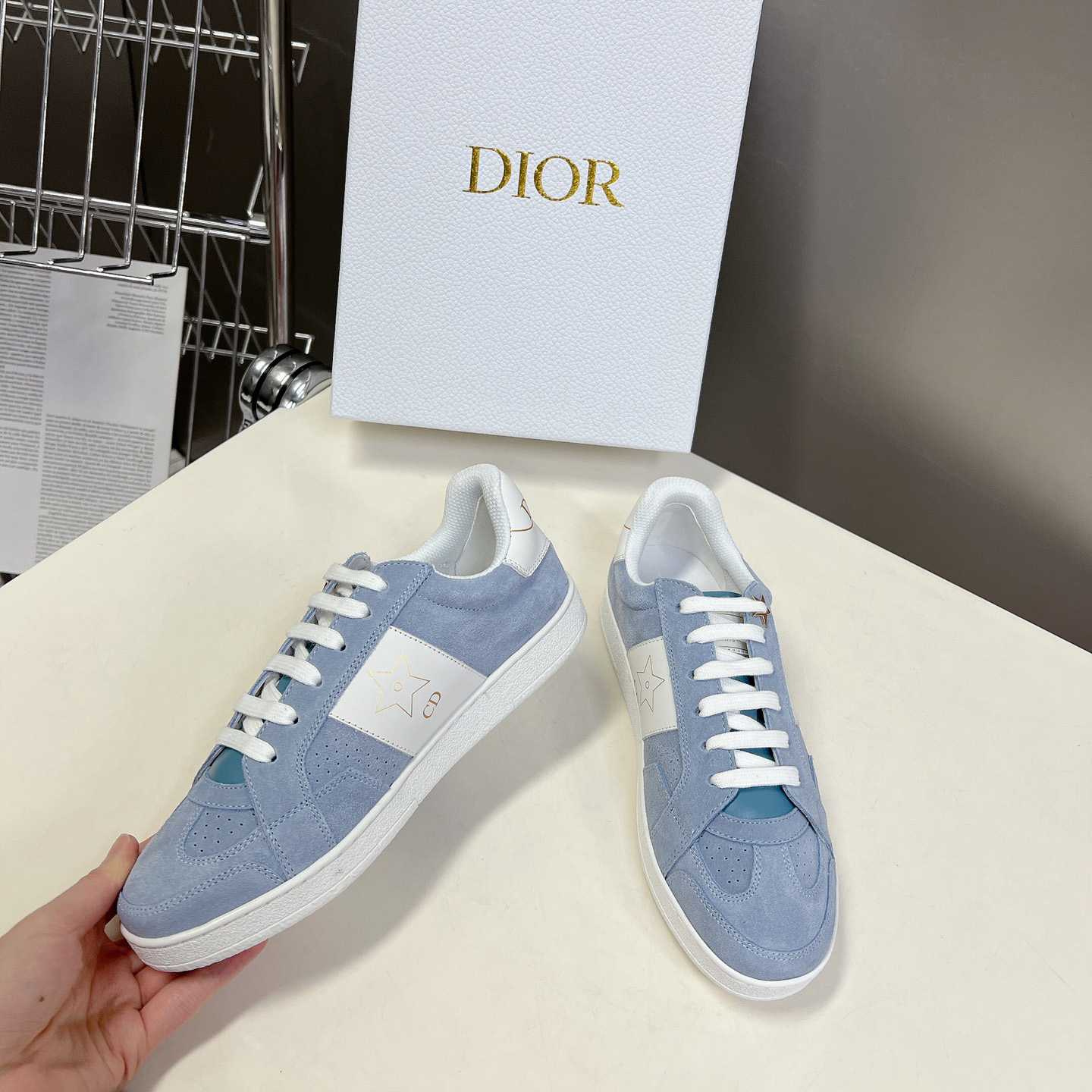 Dior Star Sneaker  - DesignerGu