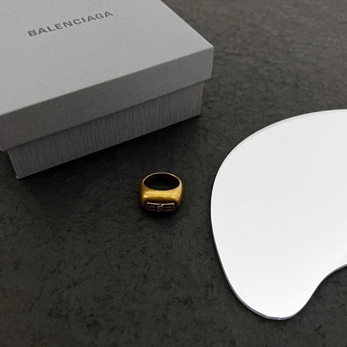 Balenciaga Icon Signet Ring  - DesignerGu